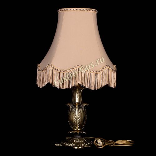 Бронзовая настольная лампа Делия №1 с абажуром в Химках Гусь Хрустальный